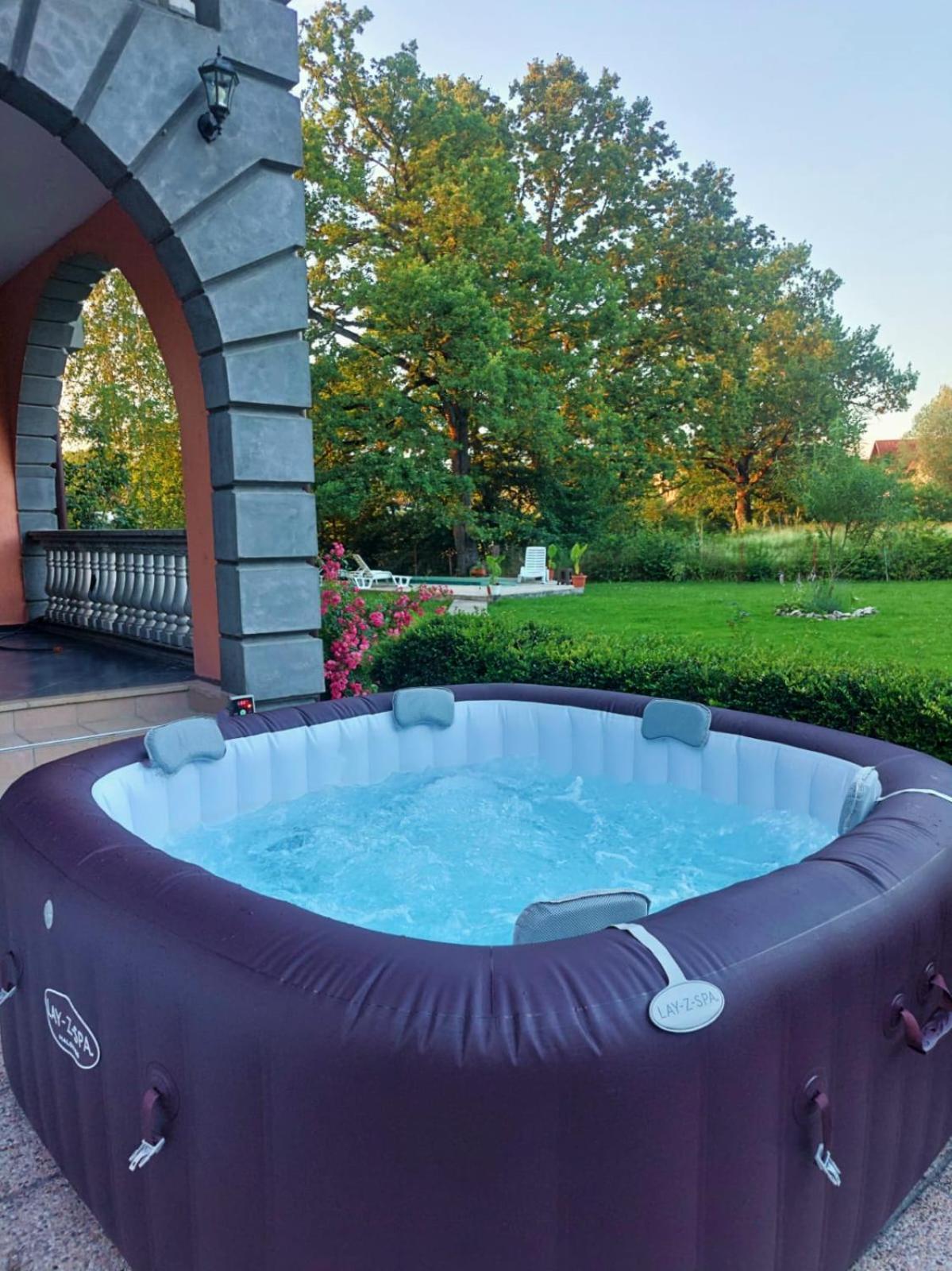 Vacation Home Keskic Velika Gata Экстерьер фото