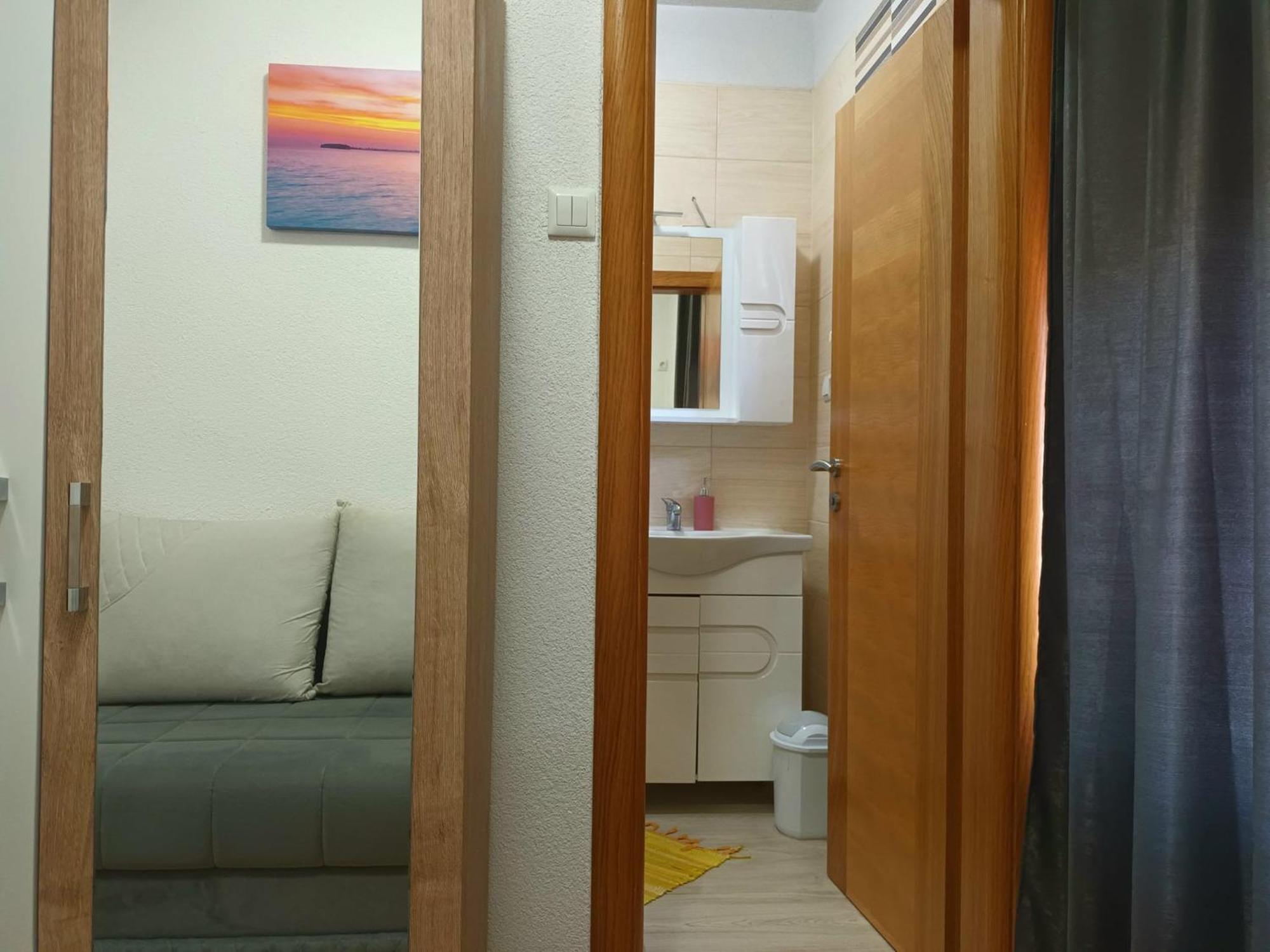 Vacation Home Keskic Velika Gata Экстерьер фото
