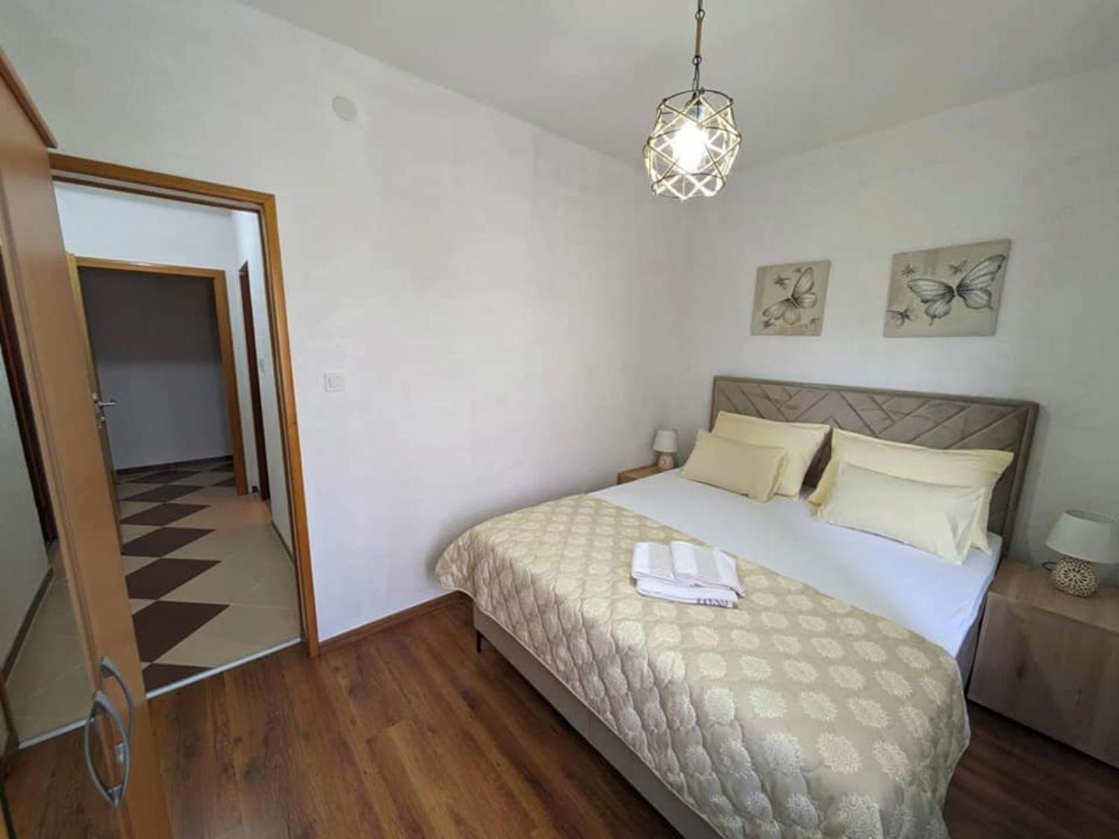 Vacation Home Keskic Velika Gata Экстерьер фото